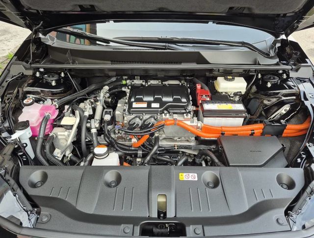 TOYOTA豐田 BZ4X  第6張相片