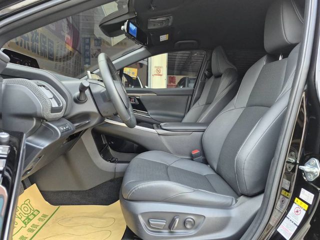 TOYOTA豐田 BZ4X  第8張相片