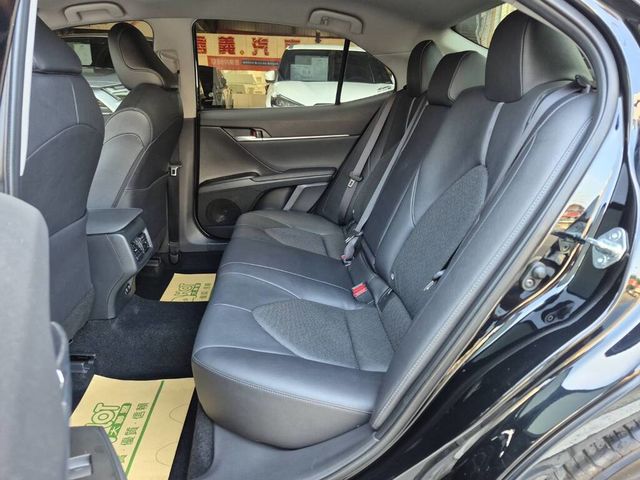 TOYOTA豐田 CAMRY  第9張相片