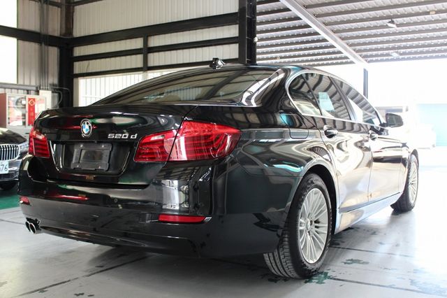 BMW寶馬 520D  第2張相片