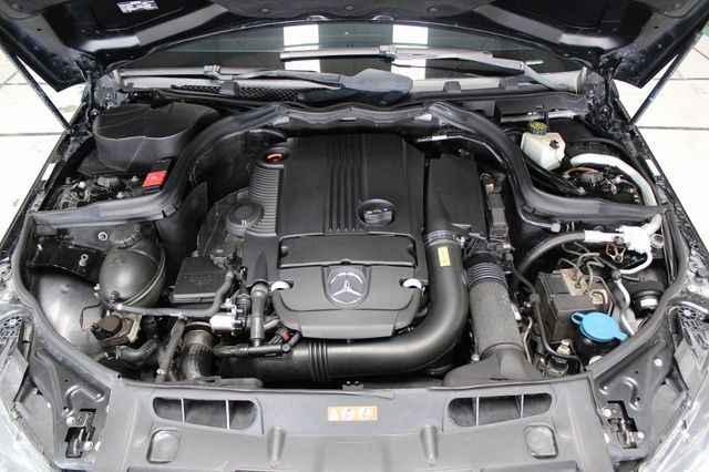 M-BENZ賓士 C250  第6張相片