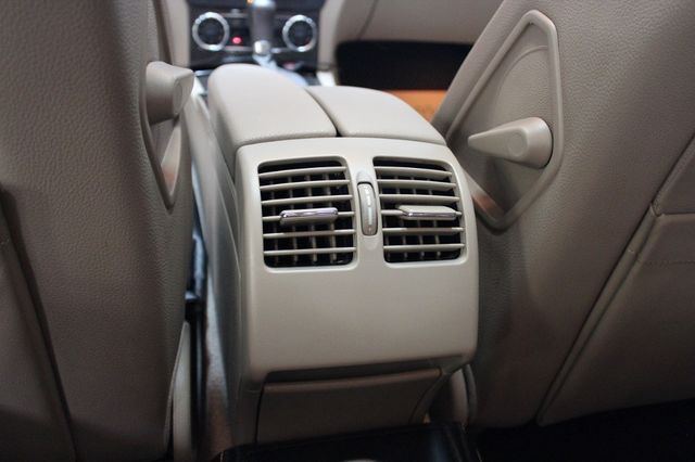 M-BENZ賓士 C250  第14張相片