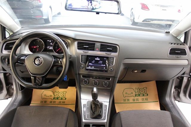 VOLKSWAGEN福斯 GOLF  第5張相片