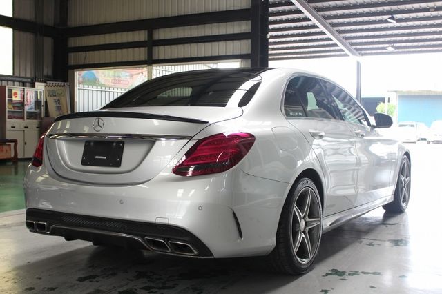 M-BENZ賓士 C300  第2張相片