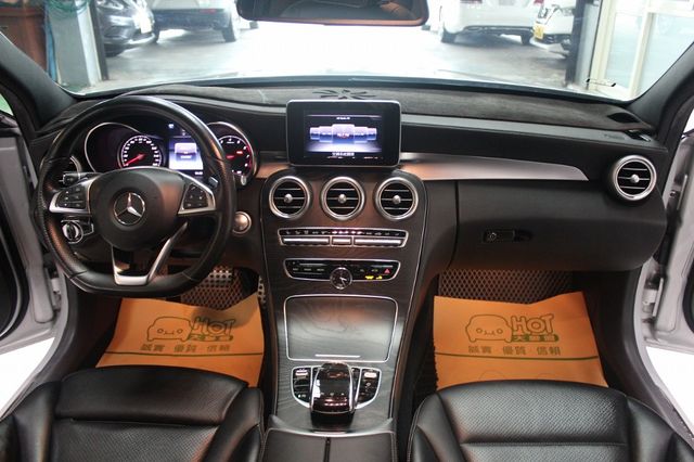 M-BENZ賓士 C300  第5張相片