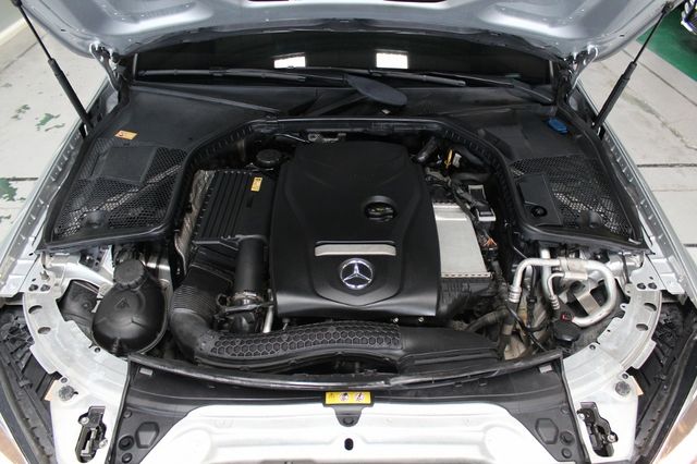 M-BENZ賓士 C300  第6張相片