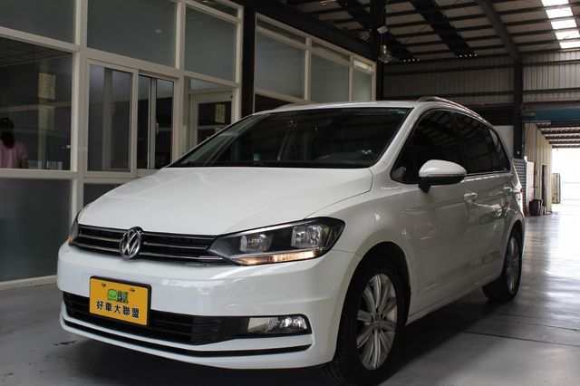 VOLKSWAGEN福斯 TOURAN  第1張相片