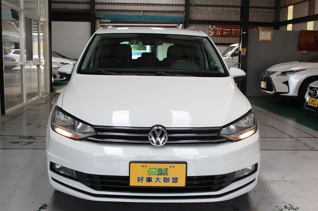 VOLKSWAGEN福斯 TOURAN  第3張相片