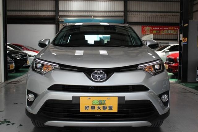 TOYOTA豐田 RAV4  第3張相片