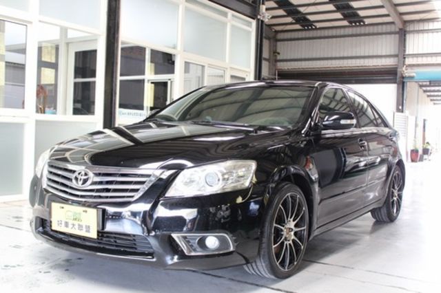 Toyota 豐田 CAMRY  第1張相片