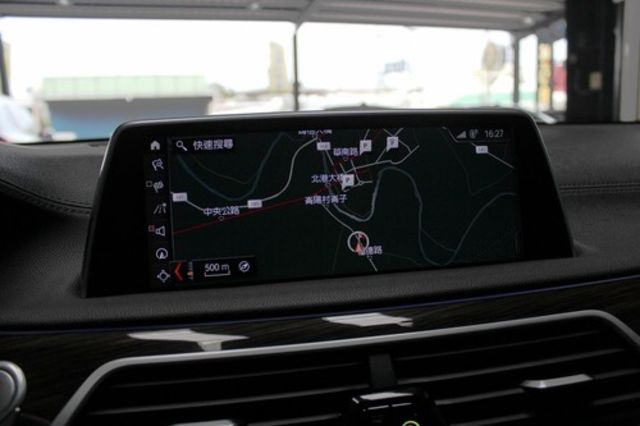 BMW寶馬 730I  第11張相片