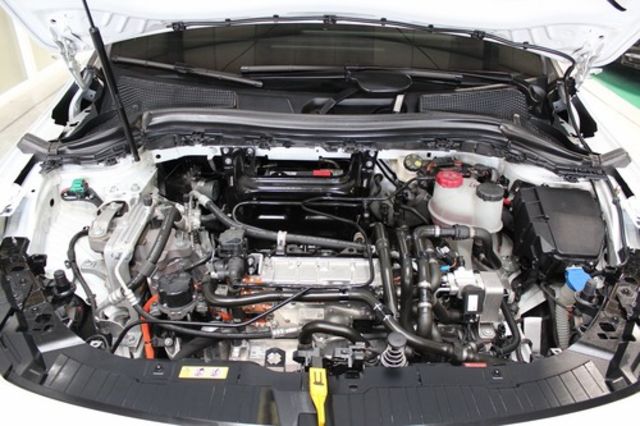 M-BENZ賓士 EQA250  第6張相片
