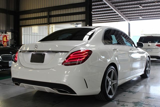 M-BENZ賓士 C250  第2張相片