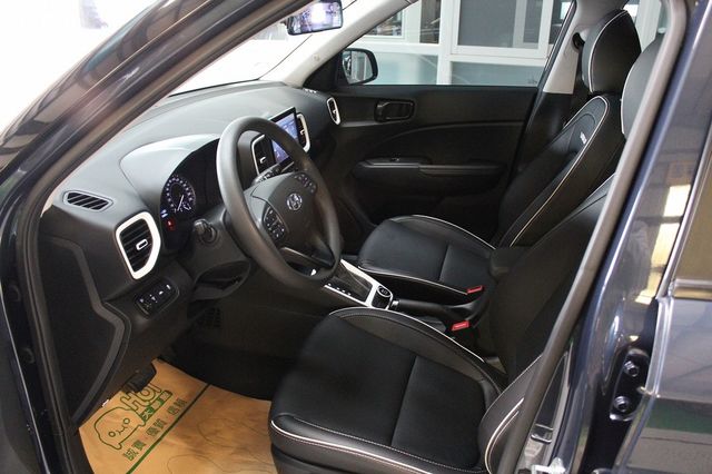 HYUNDAI現代 VENUE  第13張相片