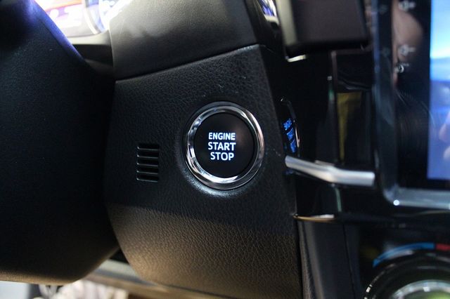 TOYOTA豐田 ALTIS  第23張相片