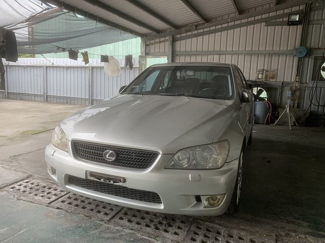 LEXUS凌志 IS200  第1張相片