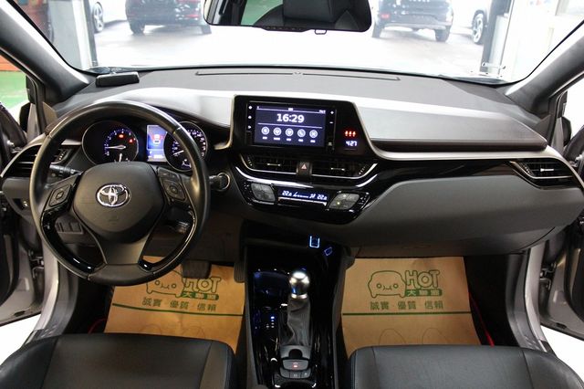 TOYOTA豐田 C-HR  第5張相片