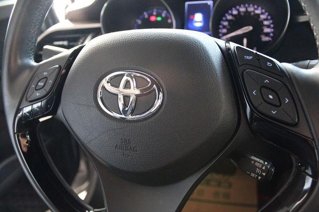 TOYOTA豐田 C-HR  第9張相片