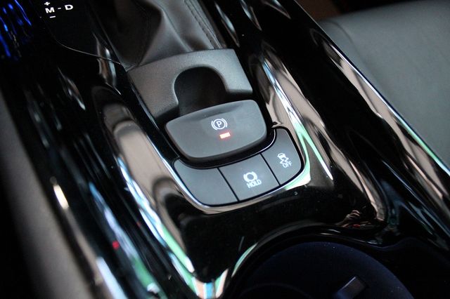TOYOTA豐田 C-HR  第13張相片