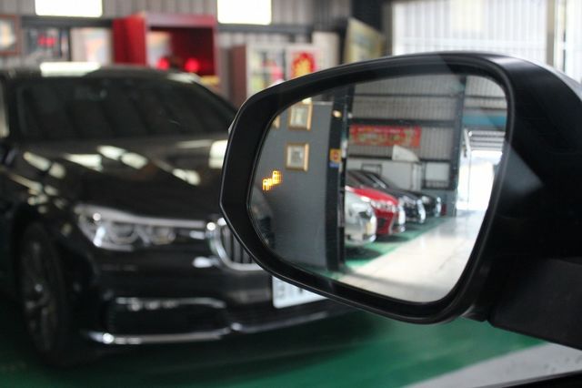 TOYOTA豐田 RAV4  第13張相片