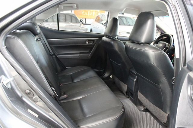 TOYOTA豐田 ALTIS  第7張相片