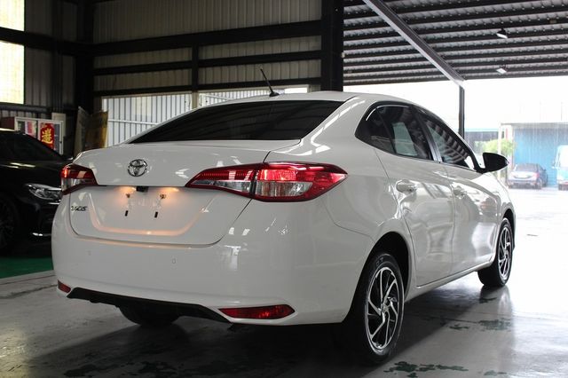 TOYOTA豐田 VIOS  第2張相片