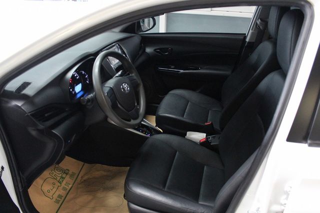 TOYOTA豐田 VIOS  第7張相片