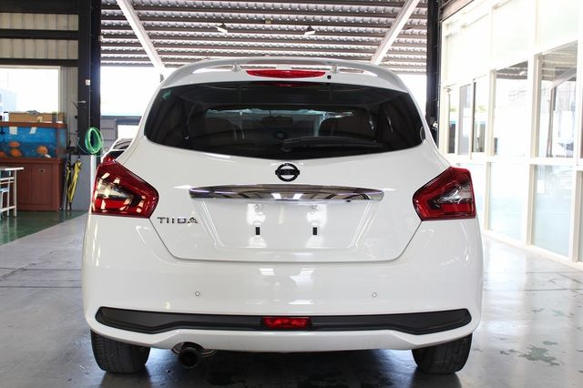 NISSAN日產 TIIDA  第4張相片
