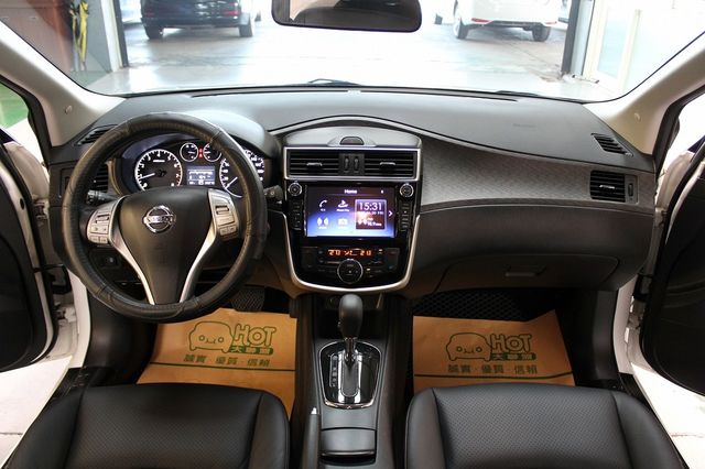 NISSAN日產 TIIDA  第5張相片