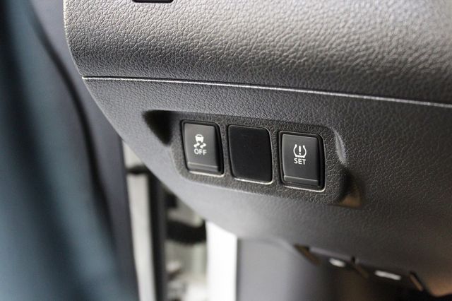 NISSAN日產 TIIDA  第10張相片
