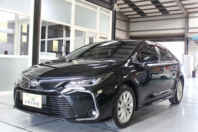 TOYOTA豐田 ALTIS  第1張相片
