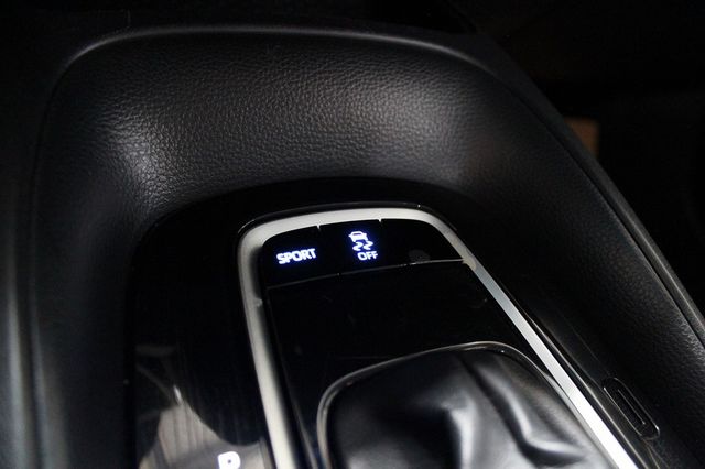 TOYOTA豐田 ALTIS  第14張相片