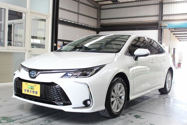 TOYOTA豐田 COROLLA ALTIS HYBRID  第1張相片