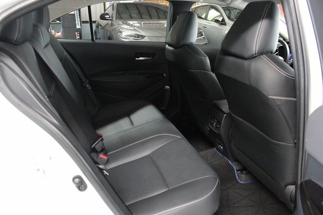 TOYOTA豐田 COROLLA ALTIS HYBRID  第8張相片