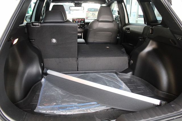 TOYOTA豐田 COROLLA CROSS HYBRID  第9張相片