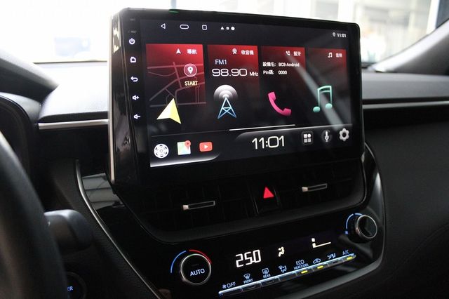 TOYOTA豐田 COROLLA CROSS HYBRID  第12張相片