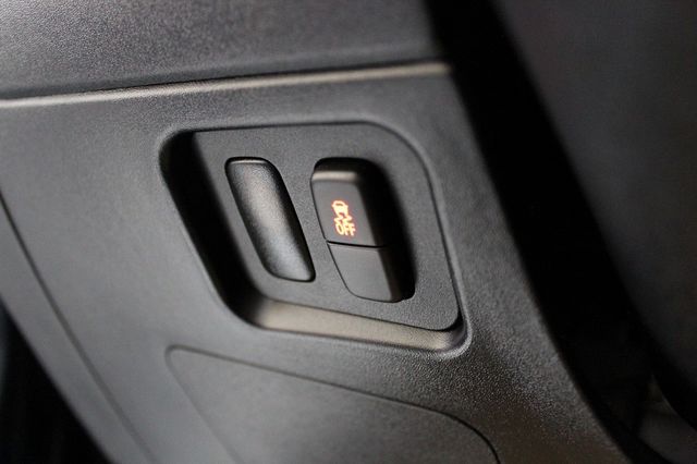 MITSUBISHI三菱 ZINGER  第10張相片