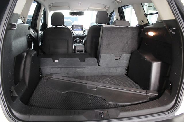 FORD福特 KUGA  第9張相片