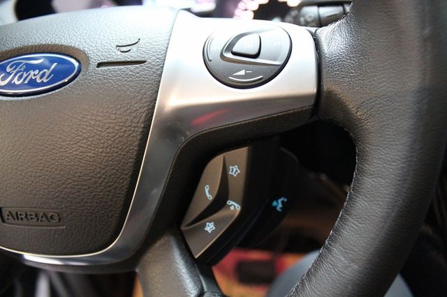 FORD福特 KUGA  第12張相片