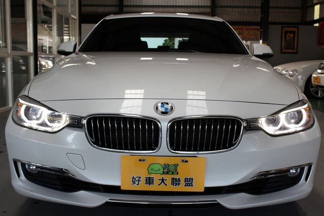 BMW寶馬 320I  第1張相片