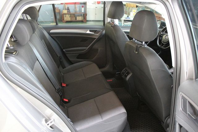 VOLKSWAGEN福斯 POLO  第3張相片