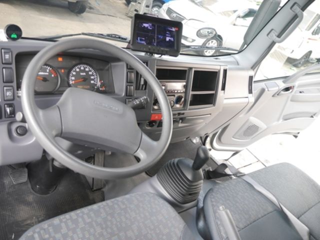 ISUZU五十鈴 ELF  第5張相片