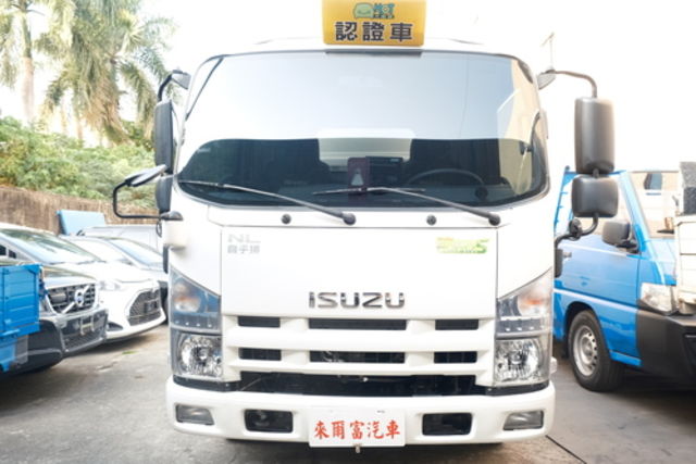 ISUZU五十鈴 NLR  第3張相片