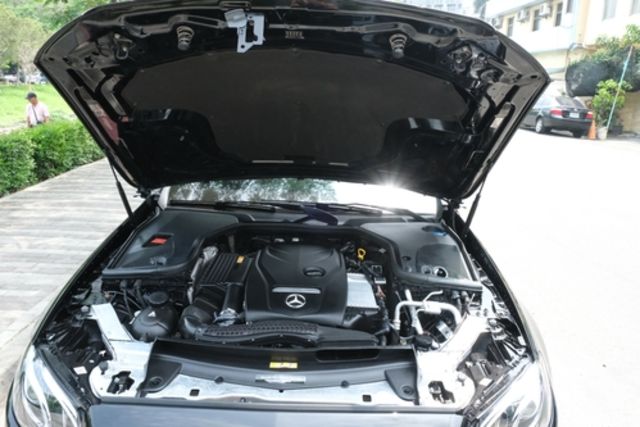 M-BENZ賓士 E300  第6張相片