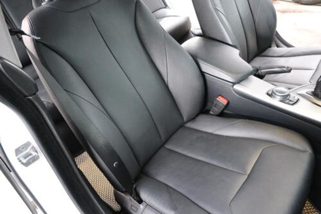 BMW寶馬 328I GT  第14張相片