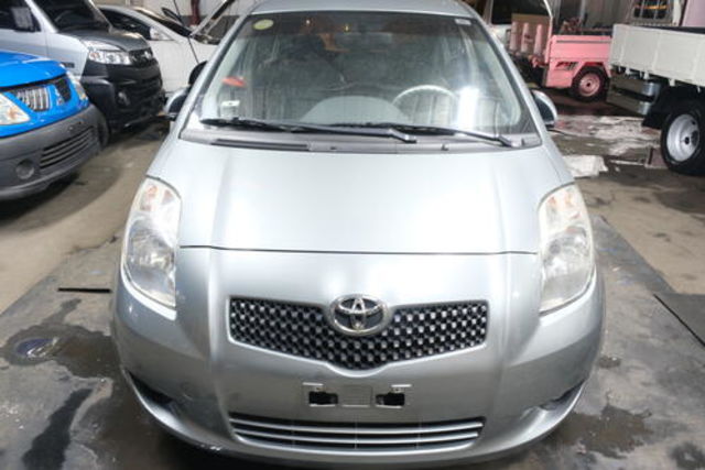 TOYOTA豐田 YARIS  第3張相片