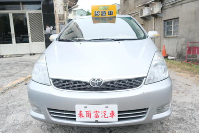 TOYOTA豐田 WISH  第3張相片
