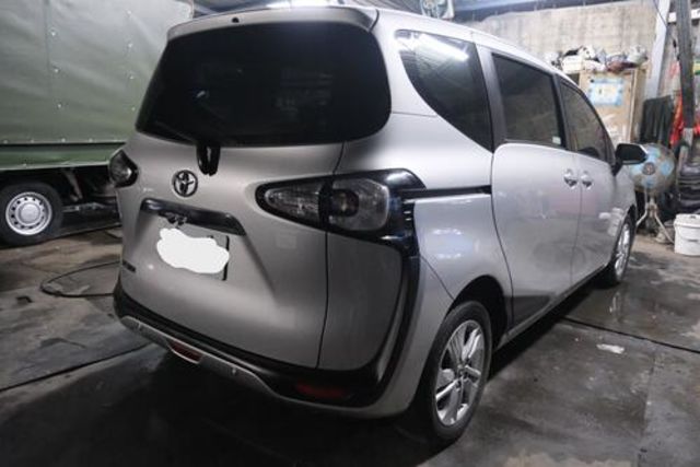 TOYOTA豐田 SIENTA  第2張相片