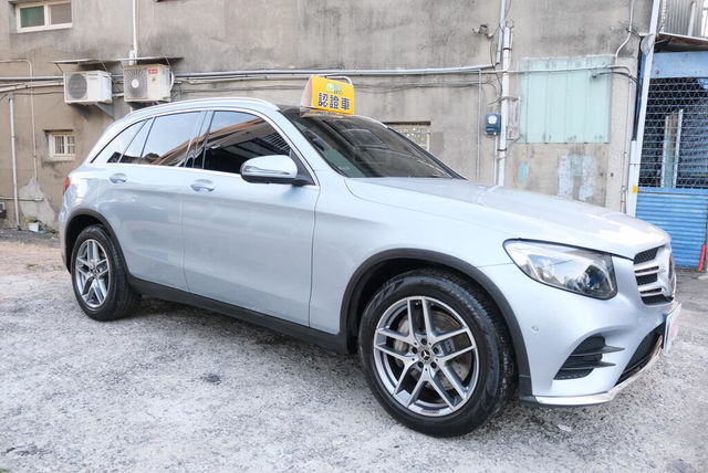 M-BENZ賓士 GLC250  第8張相片