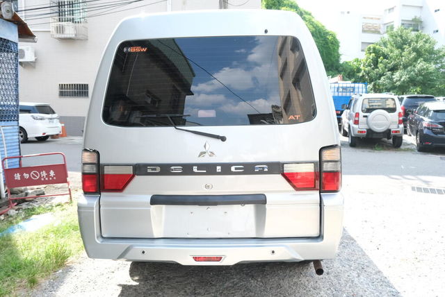 MITSUBISHI三菱 DELICA  第4張相片